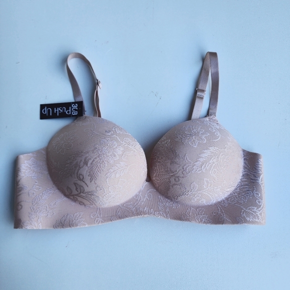 NWT CATHERINE MALANDRINO BEIGE DAMASK PUSH UP MULTIWAY WIREFREE SEAMLESS BRA 32B - Picture 1 of 8